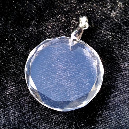 Halsketting met kristallen hanger. - Afbeelding 3