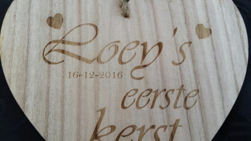 Houten hart hanger baby's eerste kerst - Afbeelding 2