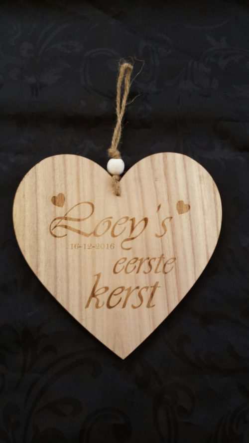 Houten hart hanger baby's eerste kerst
