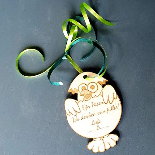 Schaaltje Kip met houten label met lieve tekst - Afbeelding 3