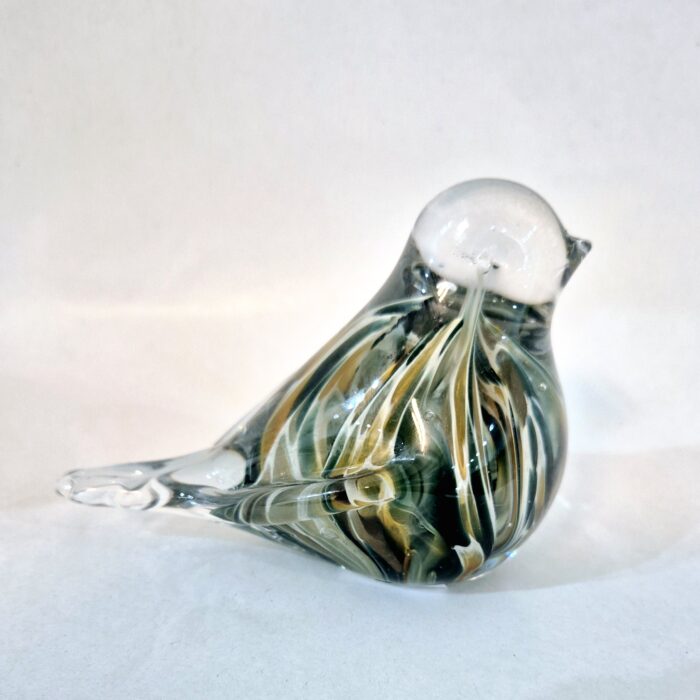 glskunst- vogeltje van groen gevlamd glas