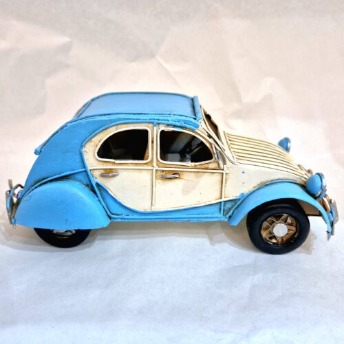2CV van metaal retro zijkant