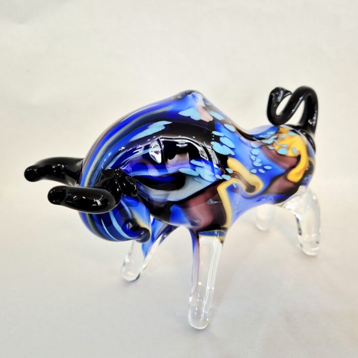 glaskunst-stoere-stier-van-glas